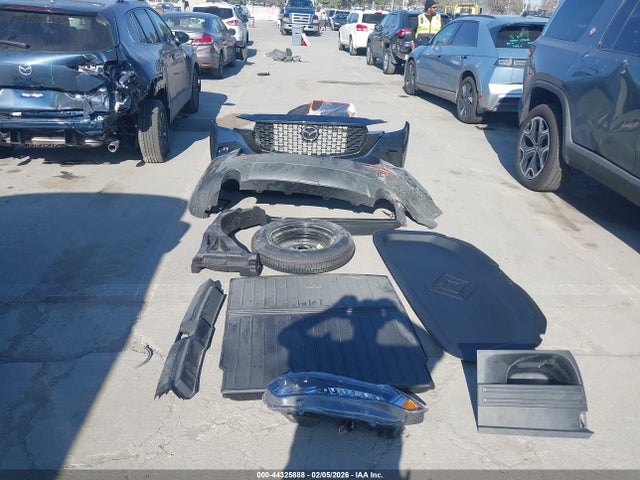 7MMVAABW4SN140259 Mazda Cx-50 Hybrid Preferred Package
