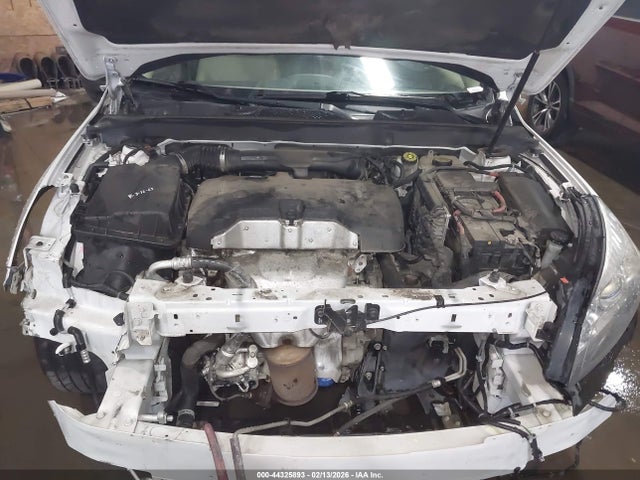 Chevrolet MALIBU 1LT 2015 1G11C5SL8FF230920 Image 10