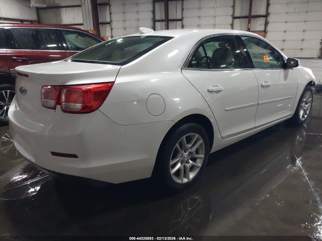 Chevrolet MALIBU 1LT 2015 1G11C5SL8FF230920 Image 4