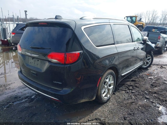 2020 CHRYSLER PACIFICA 2C4RC1GG0LR109219 Photo 3