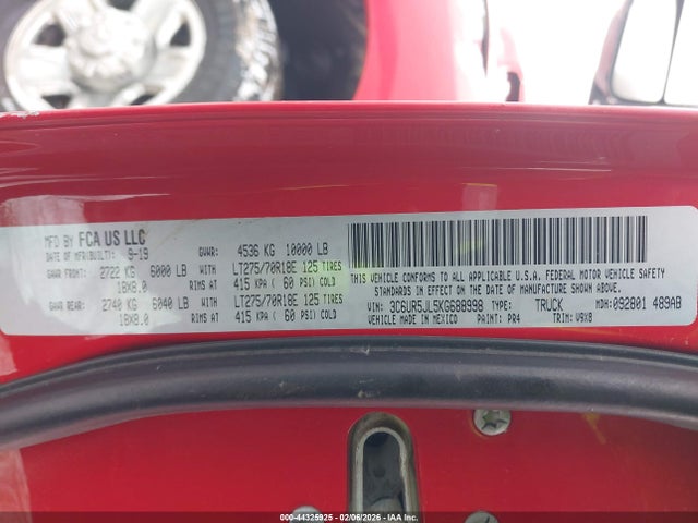 44325925 :رقم المزاد ، 3C6UR5JL5KG688998 vin ، 2019 Ram 2500 Big Horn  4x4 8' Box مزاد بيع