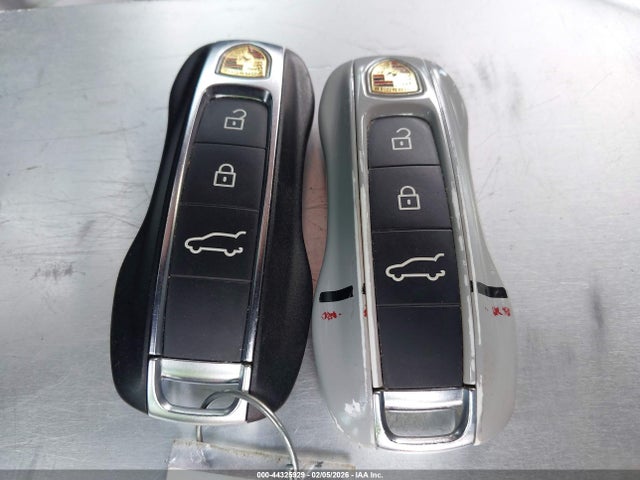 2019 PORSCHE CAYENNE WP1AB2AY9KDA63641 Photo 10