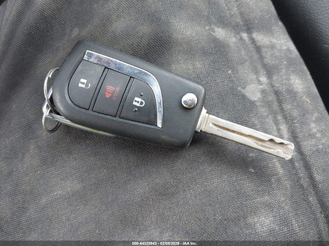 JTMMWRFV1KD011706 Toyota Rav4 Hybrid Le
