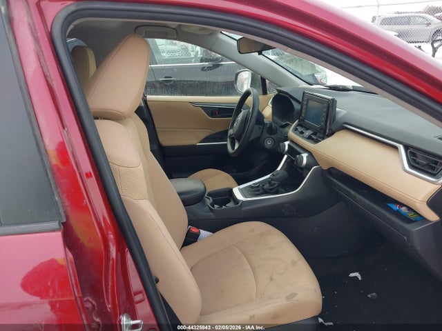 JTMMWRFV1KD011706 Toyota Rav4 Hybrid Le