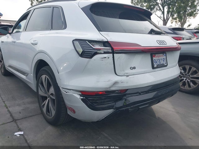 2024 AUDI Q8 E-TRON WA14AAGE0RB012568 Photo 5