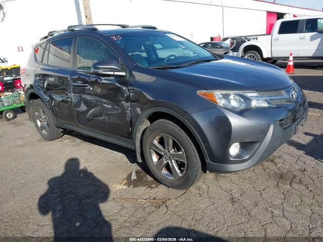 Toyota Rav4 Xle 2015 JTMRFREV3FD174077 Image 1