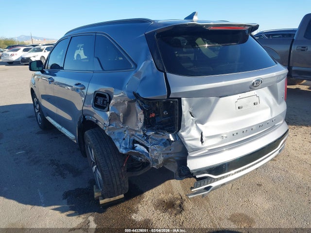 5XYRL4LC2MG062415 KIA SORENTO S