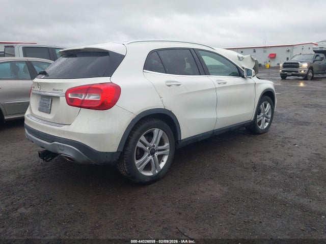 WDCTG4GB7JJ463931 Mercedes-Benz Gla 250 4matic