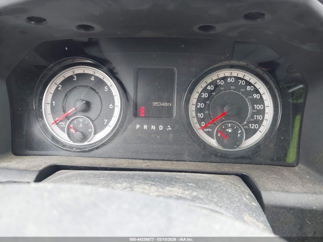 44326077 :رقم المزاد ، 1C6RR7FT2KS517421 vin ، 2019 Ram 1500 Classic Express  4x4 6'4 Box مزاد بيع