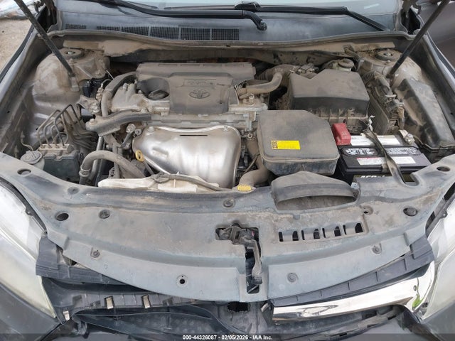 4T1BF1FK1FU918147 Toyota CAMRY SE