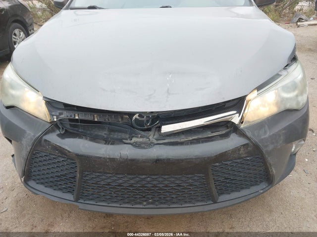 4T1BF1FK1FU918147 Toyota CAMRY SE