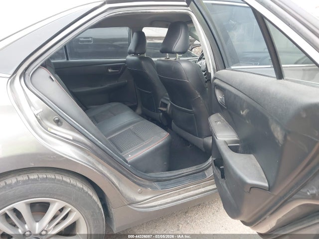 4T1BF1FK1FU918147 Toyota CAMRY SE