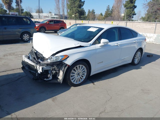Ford Fusion Hybrid Se 2015 3FA6P0LUXFR163239 Image 2