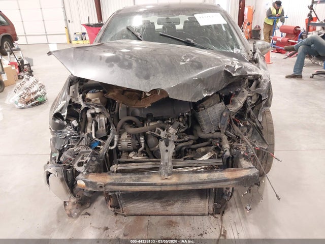 44326133 :رقم المزاد ، WVWPF7AJXCW353246 vin ، 2012 Volkswagen Golf R 4-door مزاد بيع