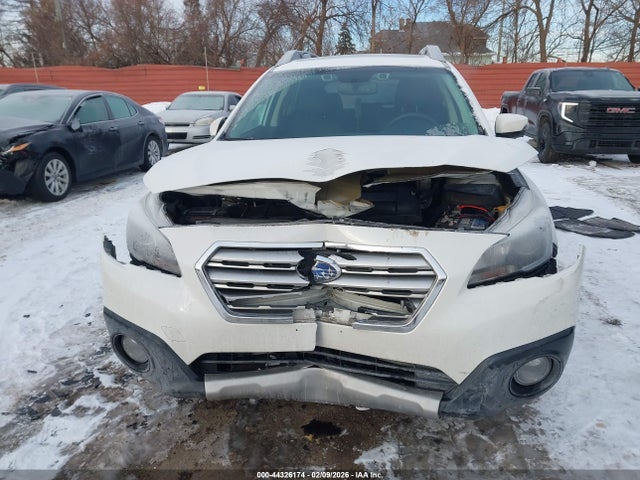 Продажа на аукционе авто 2016 Subaru Outback 3.6r Limited, vin: 4S4BSENC8G3342495, номер лота: 44326174