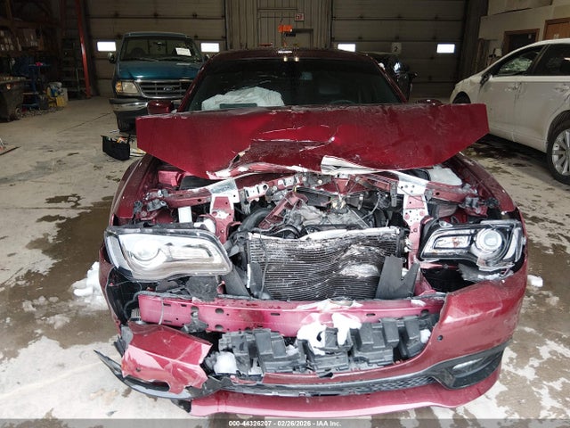 44326207 :رقم المزاد ، 2C3CCAPJ1PH500347 vin ، 2023 Chrysler 300 300c مزاد بيع