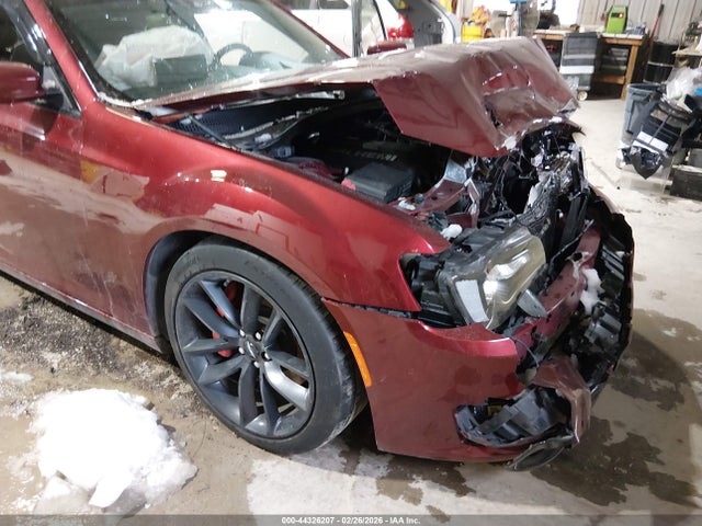 44326207 :رقم المزاد ، 2C3CCAPJ1PH500347 vin ، 2023 Chrysler 300 300c مزاد بيع