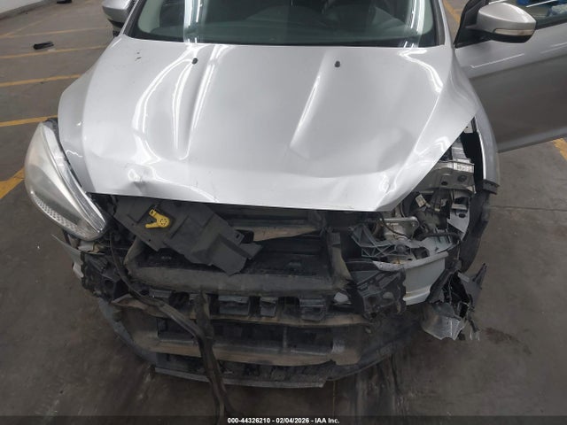 Ford FOCUS SE 2015 1FADP3F27FL379258 Image 6