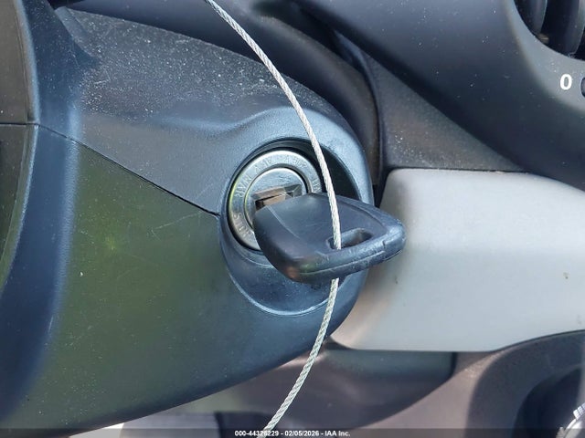 2014 FIAT 500L ZFBCFABH2EZ027128 Photo 10