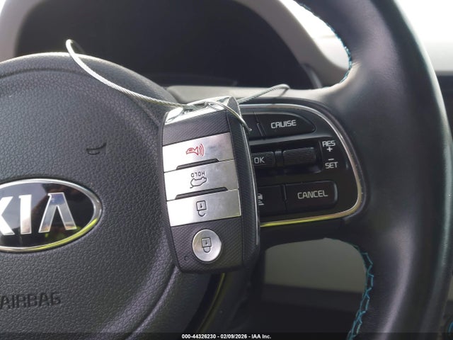 2019 KIA NIRO PLUG-IN HYBRID KNDCC3LD2K5289019 Photo 10