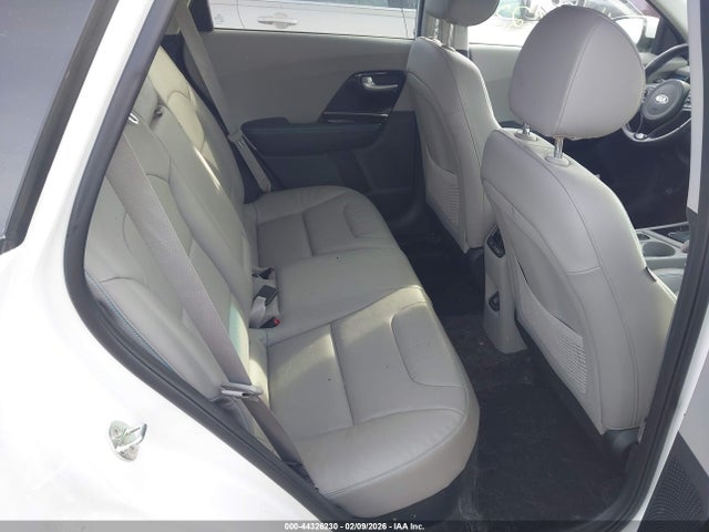 2019 KIA NIRO PLUG-IN HYBRID KNDCC3LD2K5289019 Photo 7