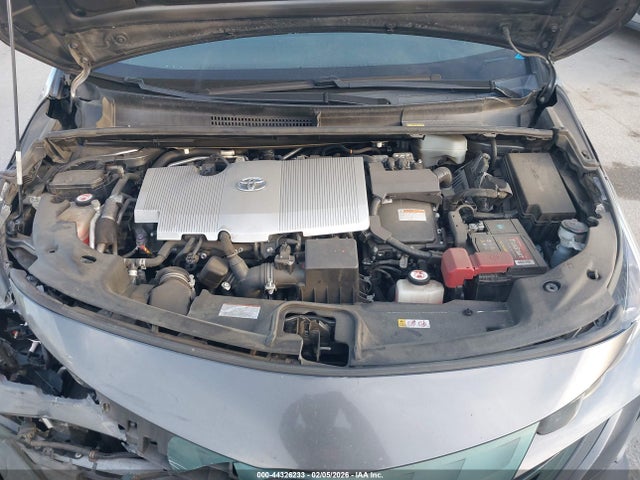 Toyota Prius Prime Plus 2017 JTDKARFP4H3016159 Image 10