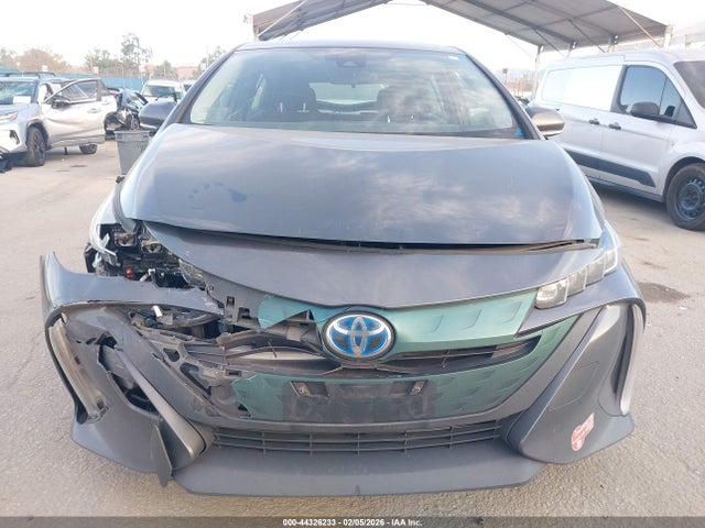 Toyota Prius Prime Plus 2017 JTDKARFP4H3016159 Image 12