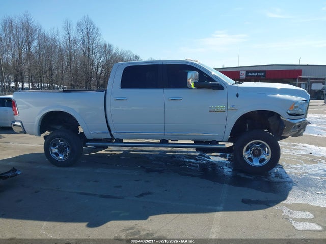 44326237 :رقم المزاد ، 3C63R3FL0JG141936 vin ، 2018 Ram 3500 Limited  4x4 6'4 Box مزاد بيع