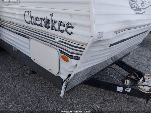 44326241 :رقم المزاد ، 4X4TCKC224P090742 vin ، 2016 Cherokee Other مزاد بيع
