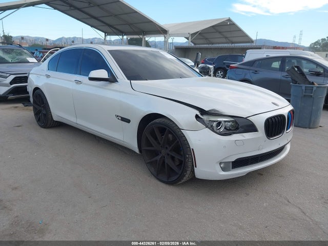 2011 BMW 740I WBAKA4C51BC612677