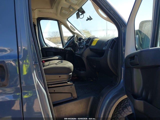 3C6URVJG8KE542092 RAM Promaster 3500 Cargo Van High Roof 159 Wb Ext