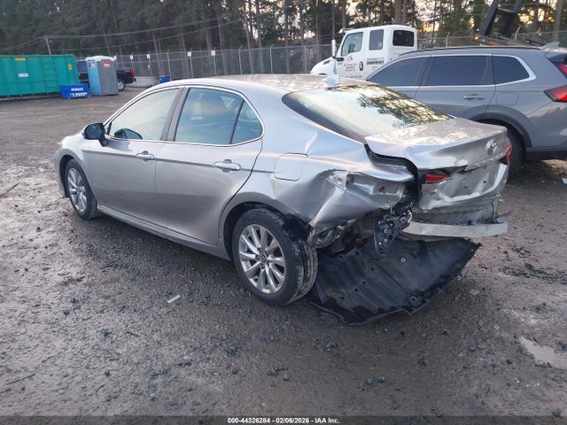 4T1C11AK5LU940383 Toyota CAMRY LE