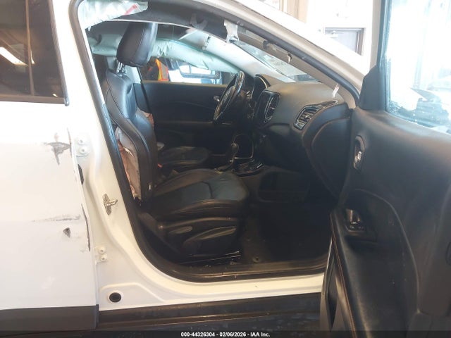 2021 JEEP COMPASS 3C4NJDCB1MT602941 Photo 4