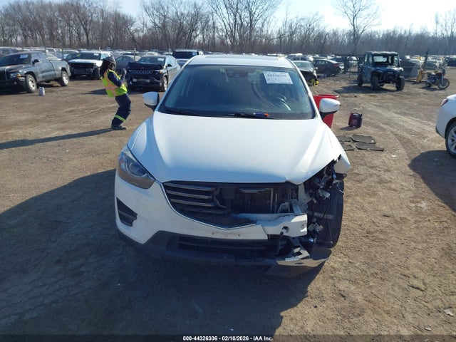 44326306 :رقم المزاد ، JM3KE4DY9G0720481 vin ، 2016 Mazda Cx-5 Grand Touring مزاد بيع