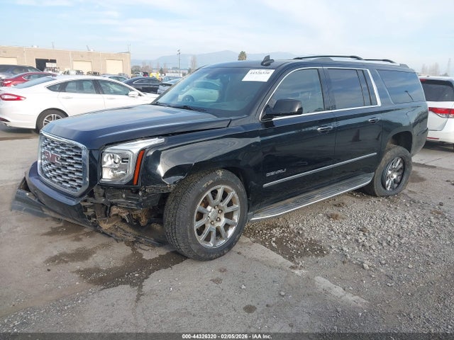 1GKS2HKJ2JR303113 GMC YUKON XL DENALI