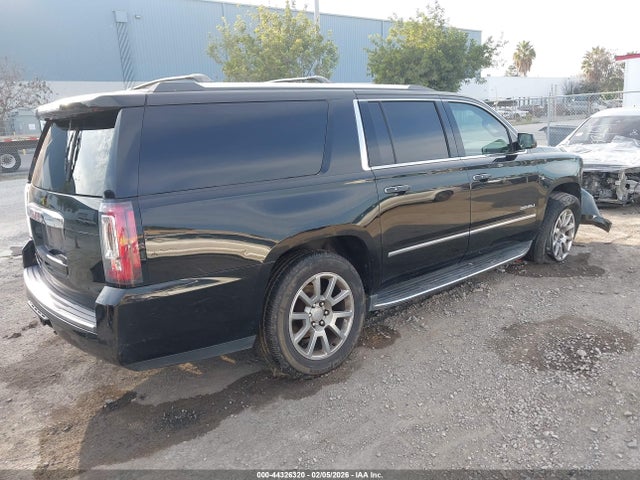 1GKS2HKJ2JR303113 GMC YUKON XL DENALI