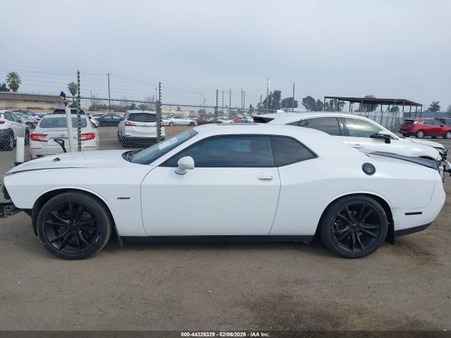 2C3CDZBT5GH209855 Dodge Challenger R/t