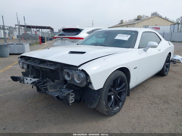 2C3CDZBT5GH209855 Dodge Challenger R/t