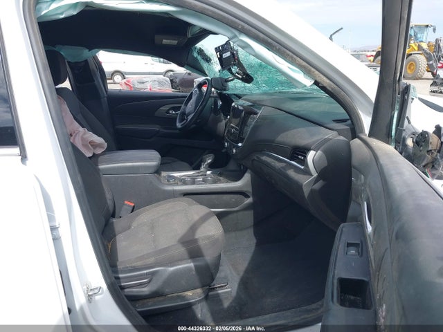 1GNERGKW2PJ156879 Chevrolet Traverse Fwd Lt Cloth