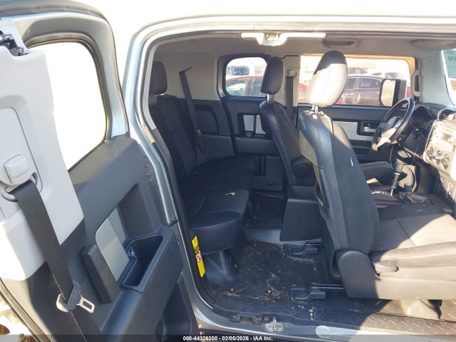 2012 TOYOTA FJ CRUISER JTEBU4BF7CK126303 Photo 7