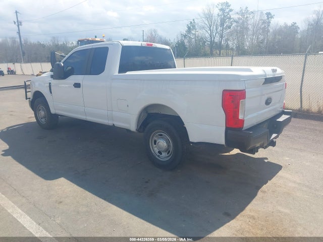 Ford F-250 Xl 2018 1FT7X2A66JEB74572 Image 3