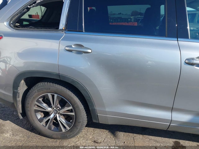 5TDJKRFHXGS313712 Toyota Highlander Xle V6