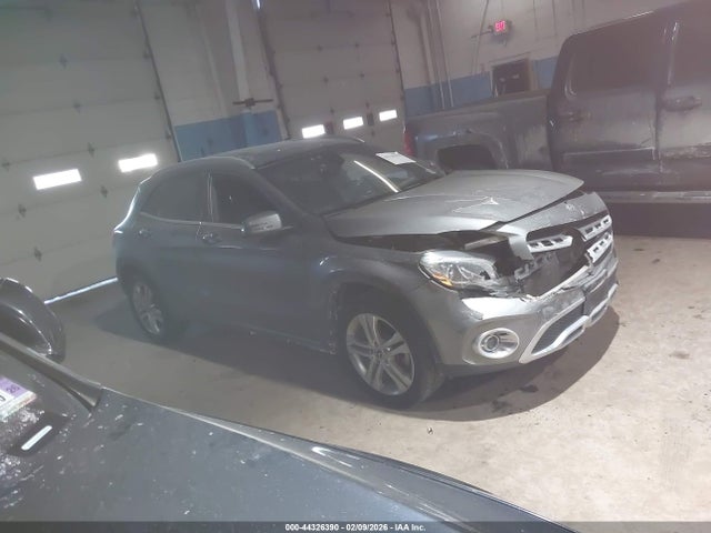 2019 Mercedes-benz Gla 250 4matic მანქანა იყიდება აუქციონზე, vin: WDCTG4GB6KJ640972, აუქციონის ნომერი: 44326390