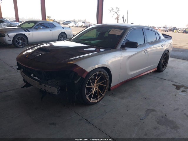 Dodge CHARGER R/T 2019 2C3CDXCT0KH700345 Image 2