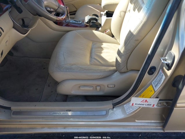 Aukcja sprzedaży 2003 Lexus Es 300, vin: JTHBF30GX30121224, numer aukcji: 44326432