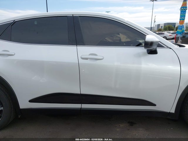Toyota Crown Xle 2023 JTDAAAAF0P3009798 Image 13