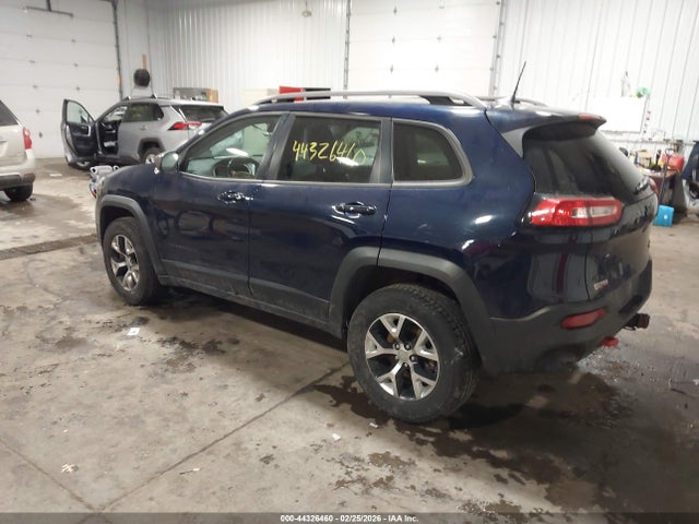 2016 Jeep Cherokee Trailhawk მანქანა იყიდება აუქციონზე, vin: 1C4PJMBS0GW224488, აუქციონის ნომერი: 44326460