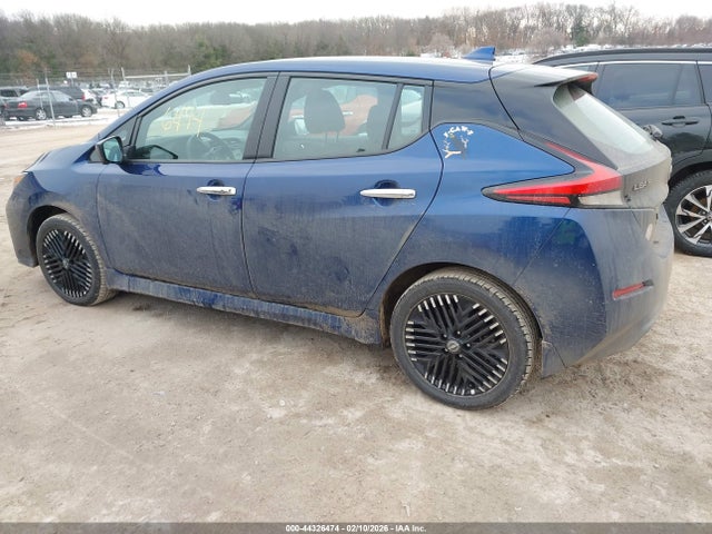2023 NISSAN LEAF 1N4CZ1CV7PC551220 Photo 2