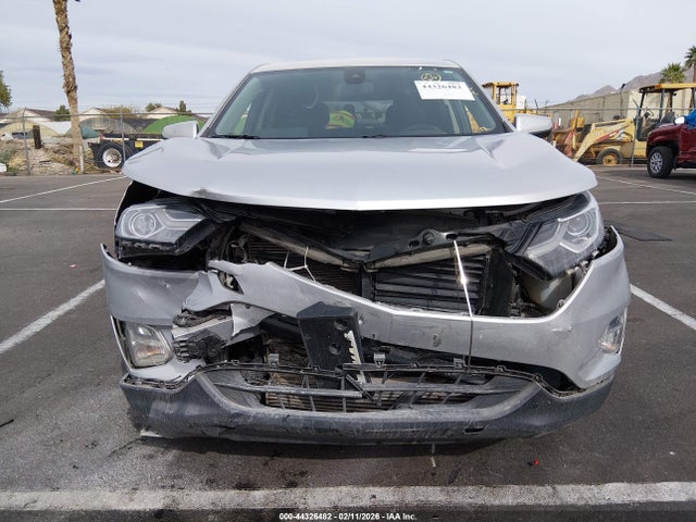 3GNAXUEV2MS102403 Chevrolet Equinox Awd Lt
