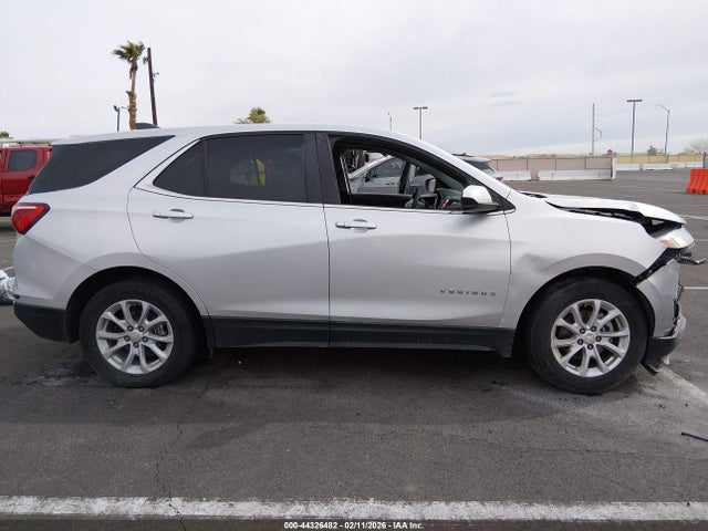 3GNAXUEV2MS102403 Chevrolet Equinox Awd Lt
